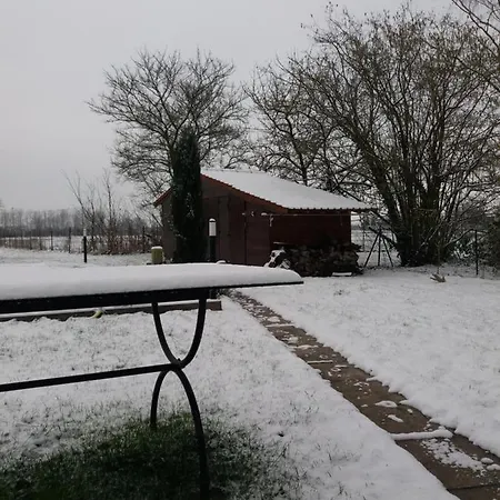 D Hotes ,hotel ,secret D'une Nuit A Pres De Onnaing,avec Piscine Vicq (Nord)