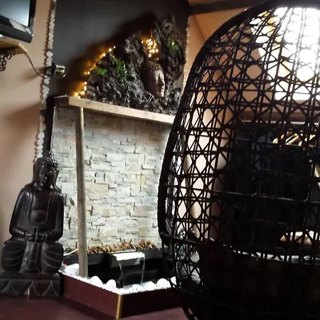 Secret D Une Nuit Chambres D Hotes ,Hotel ,A Vicq Pres De Onnaing,Avec Piscine 3* Vicq (Nord)