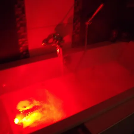 住宿加早餐酒店 D Hotes ,hotel ,secret D'une Nuit A Pres De Onnaing,avec Piscine Vicq (Nord)