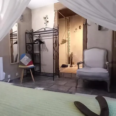 Secret D Une Nuit Chambres D Hotes ,Hotel ,A Vicq Pres De Onnaing,Avec Piscine Vicq (Nord)