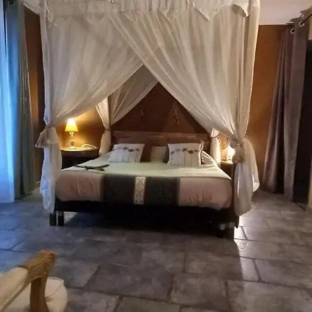 לינה וארוחת בוקר D Hotes ,hotel ,secret D'une Nuit A Pres De Onnaing,avec Piscine Vicq (Nord)