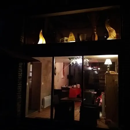 住宿加早餐酒店 D Hotes ,hotel ,secret D'une Nuit A Pres De Onnaing,avec Piscine Vicq (Nord)